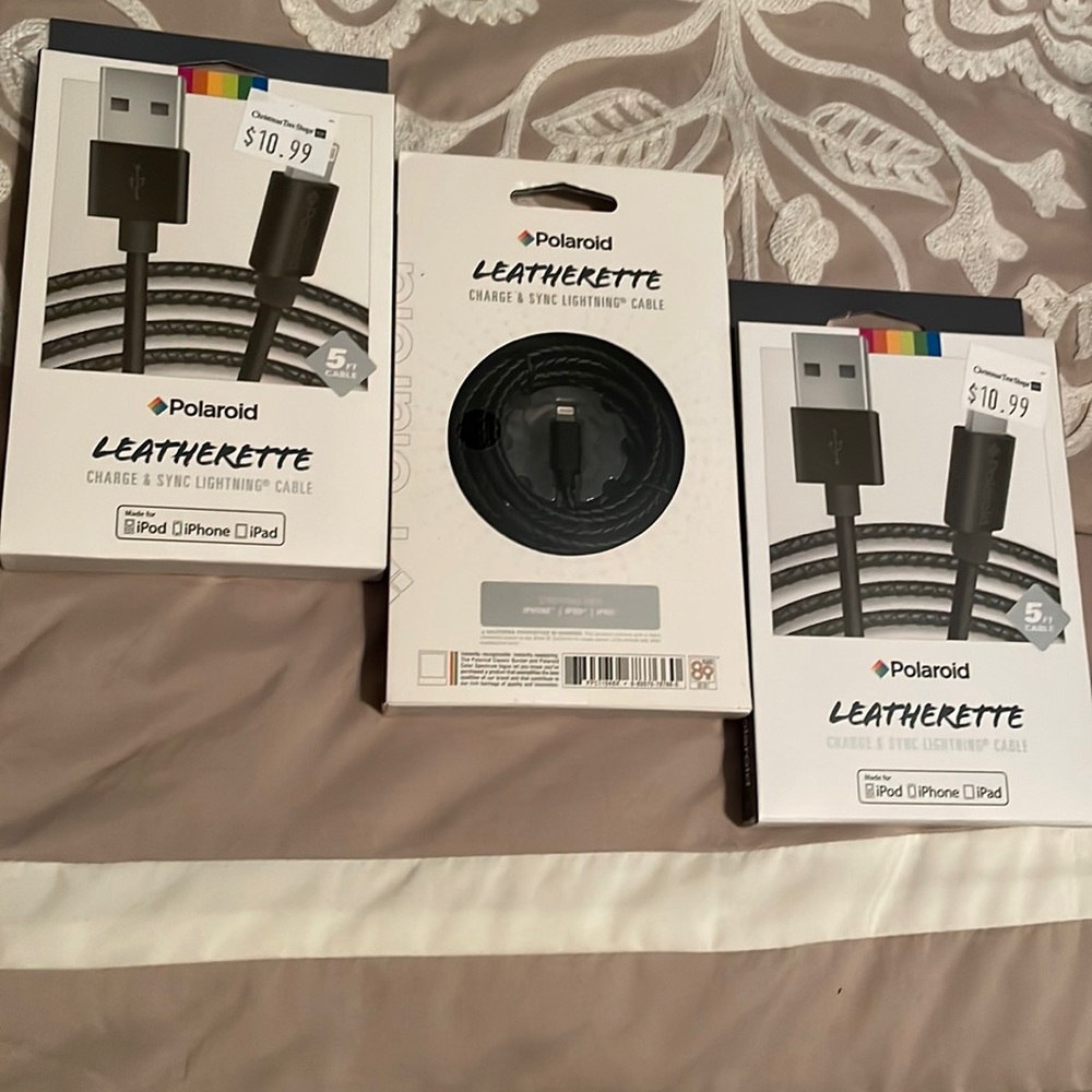 Charge and sync lightning cable